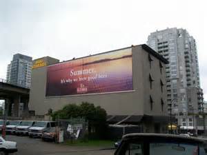 Wall banner
