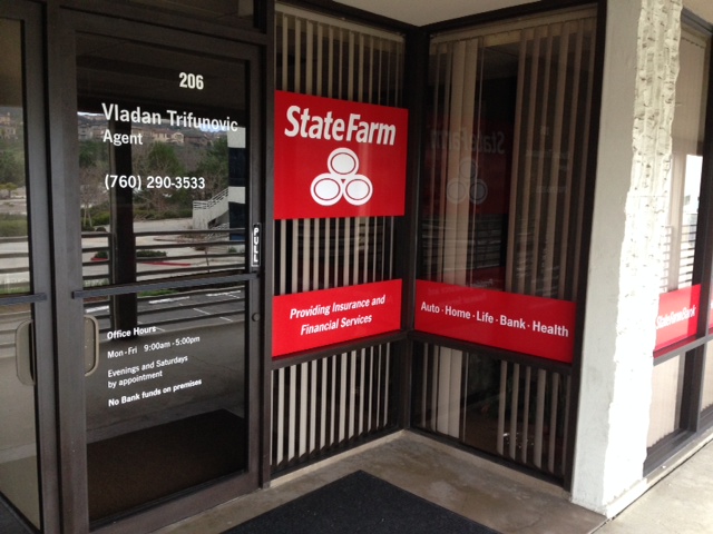 Cut vinyl on glass pulls customers in