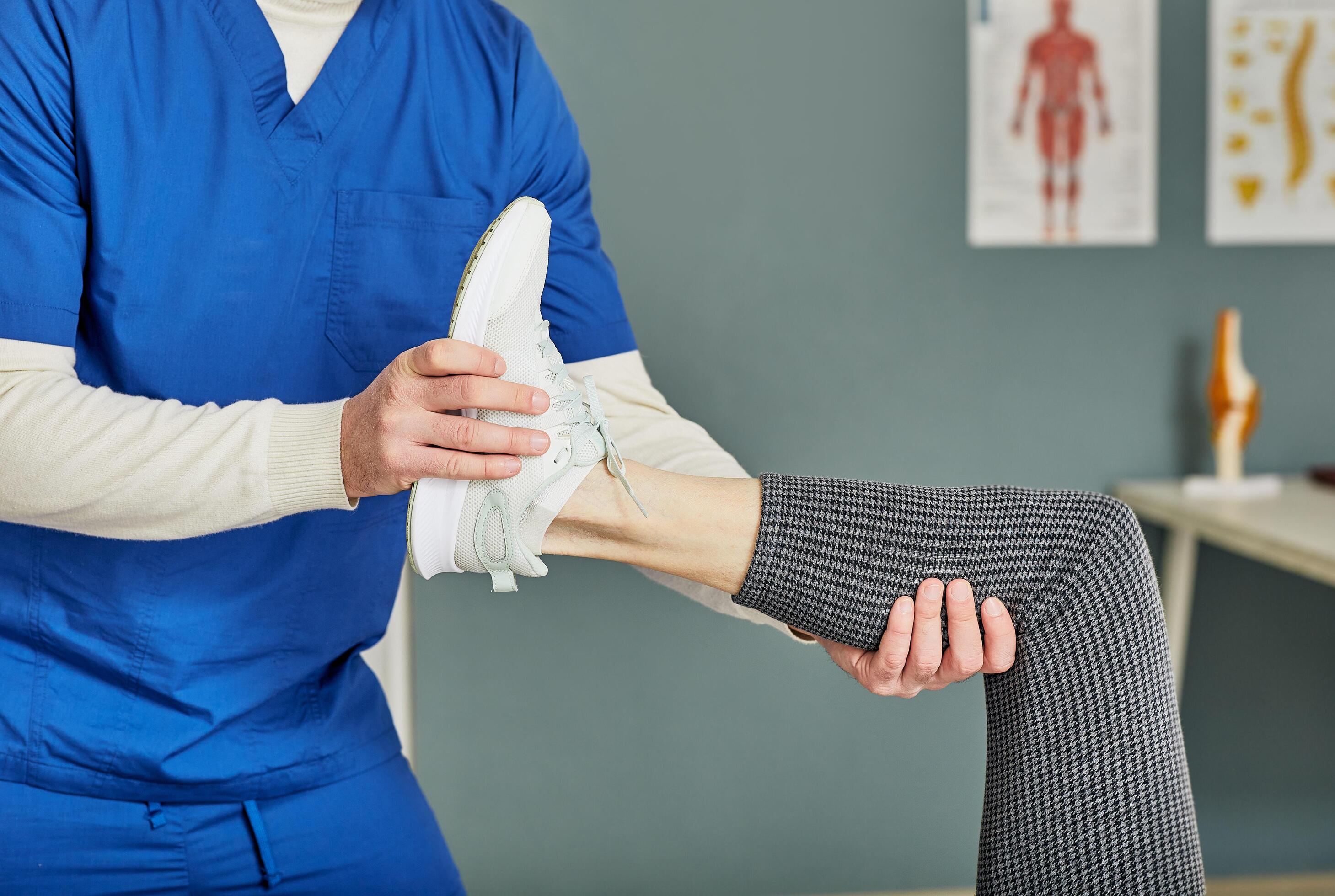 Catalina Foothills, AZ — Which Sports Medicine Clinic Treats Tendonitis?