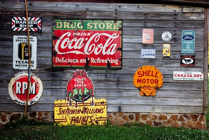 Sign Maintenance