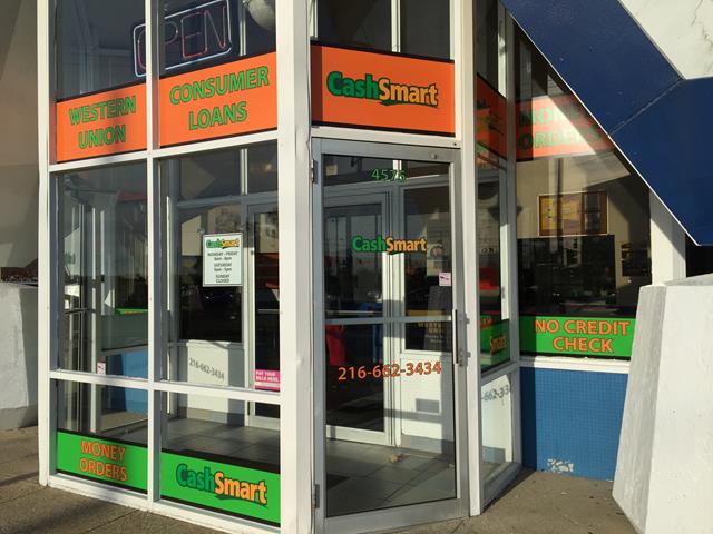 cashsmart-vinyl-business-sign-cleveland