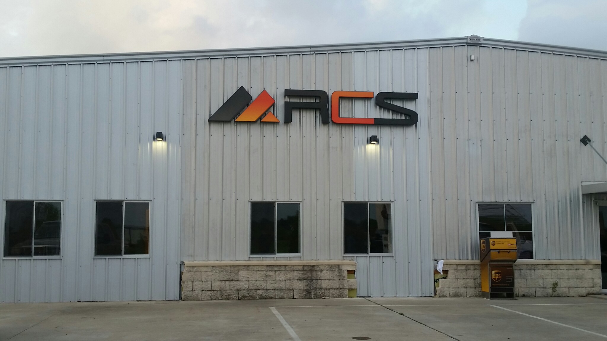 Laminated LED Channel Letters in Kemah, TX for Refractory Construction Services