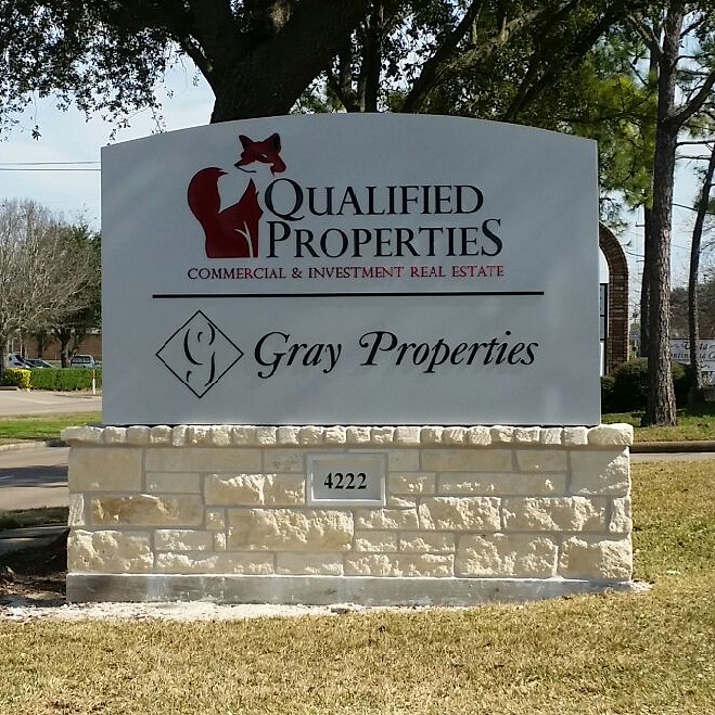 Custom Monument Sign in Pasadena, TX for Qualified/Gray Properties