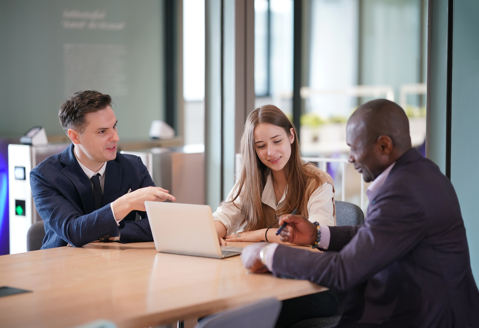 Phoenix, AZ - Master Business Coach Provides Advice for Struggling Entrepreneurs