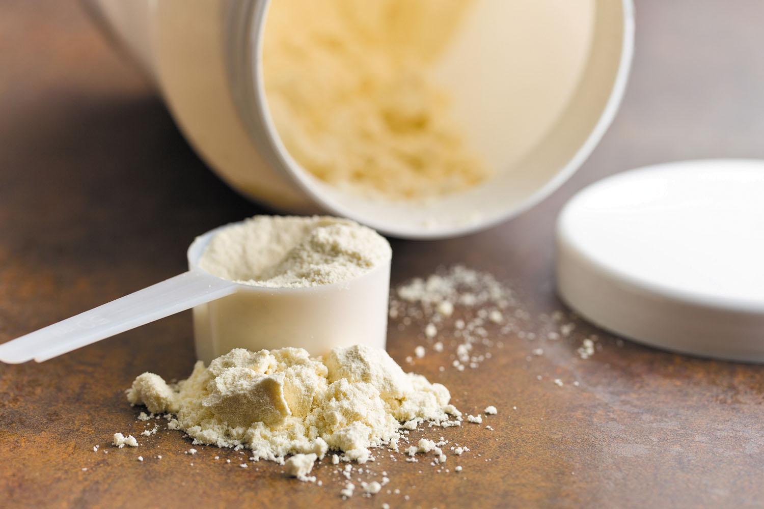Phoenix, AZ – Tip from a Local Nutrition / Supplement Store: The Protein Showdown: Which Types of protein powder will work best for you.