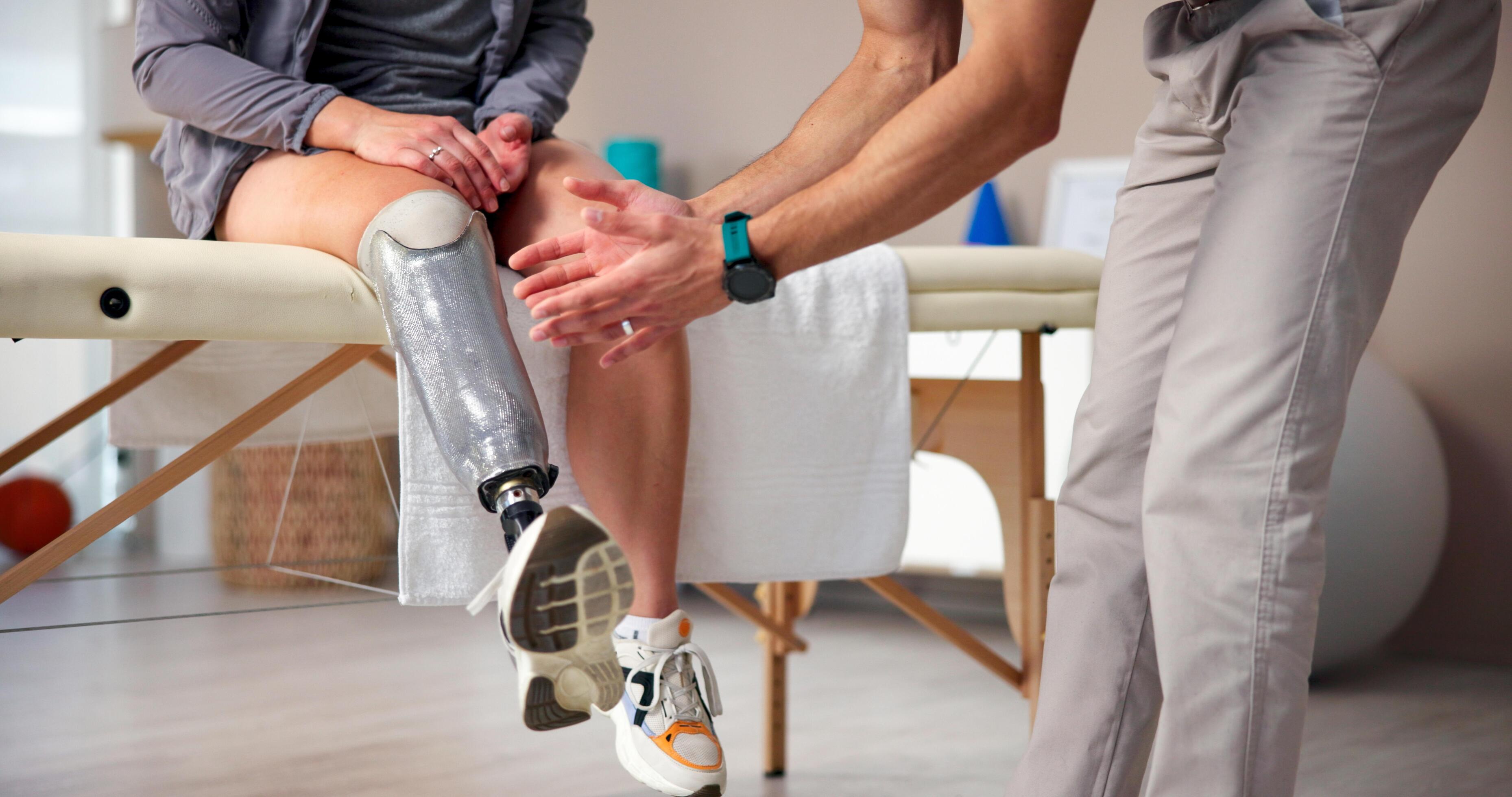 Phoenix, AZ — How Does an Orthopedic Clinic Diagnose and Treat a Meniscus Tear?
