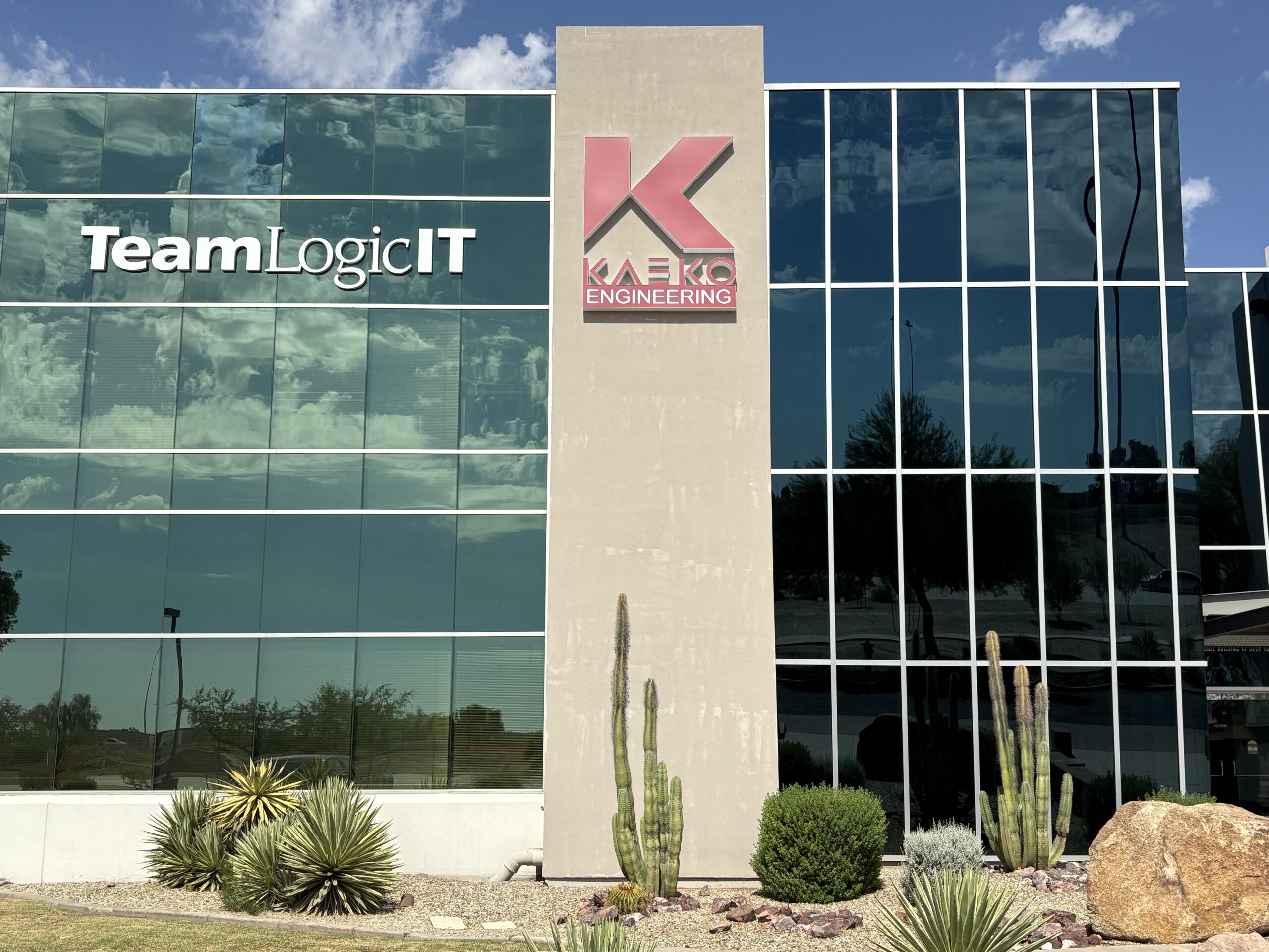 Phoenix, AZ - Exterior Signs Increase Foot Traffic for Commercial Buildings