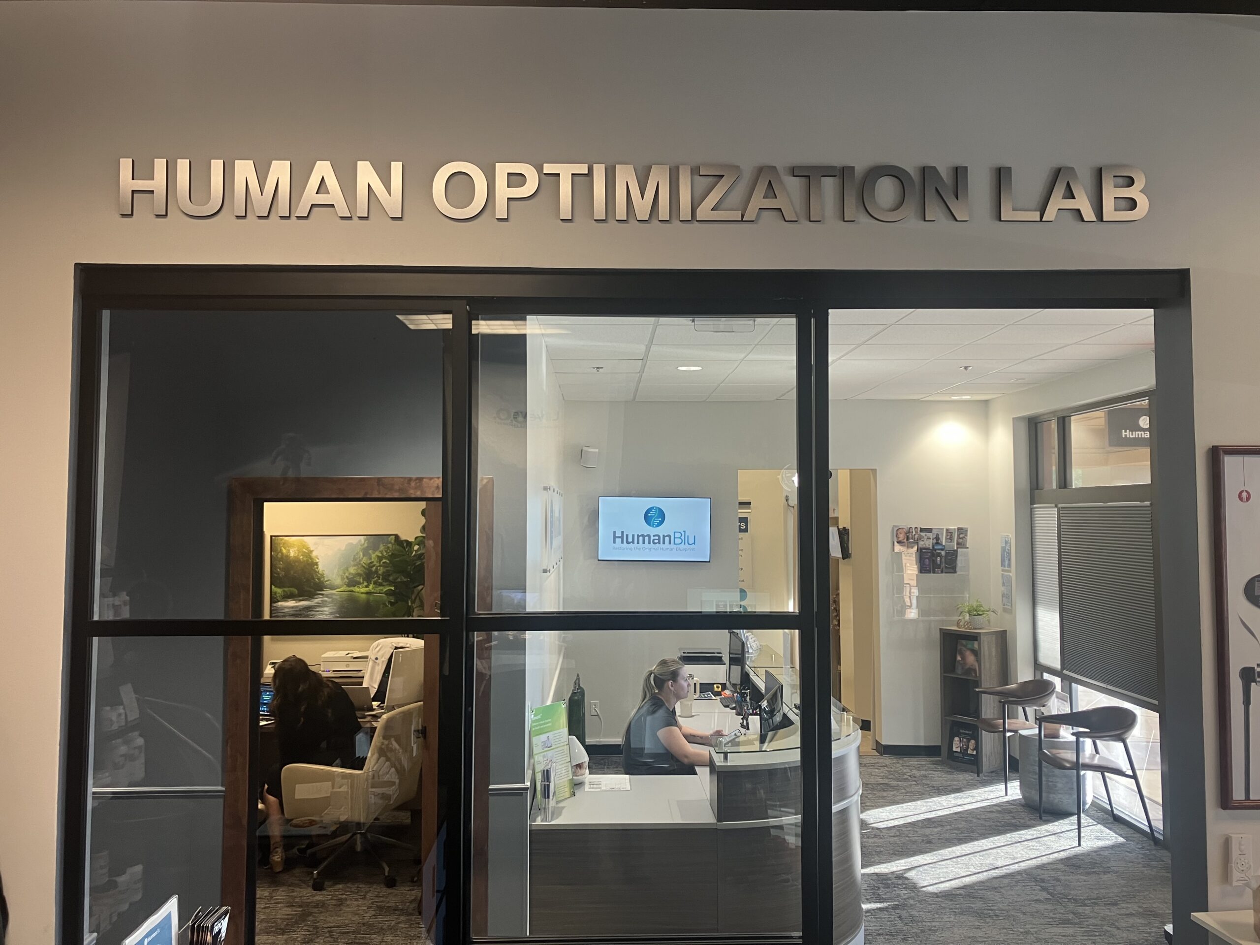 Glendale, AZ – Sign Company Answers FAQs About Dimensional Letter Lobby Signs