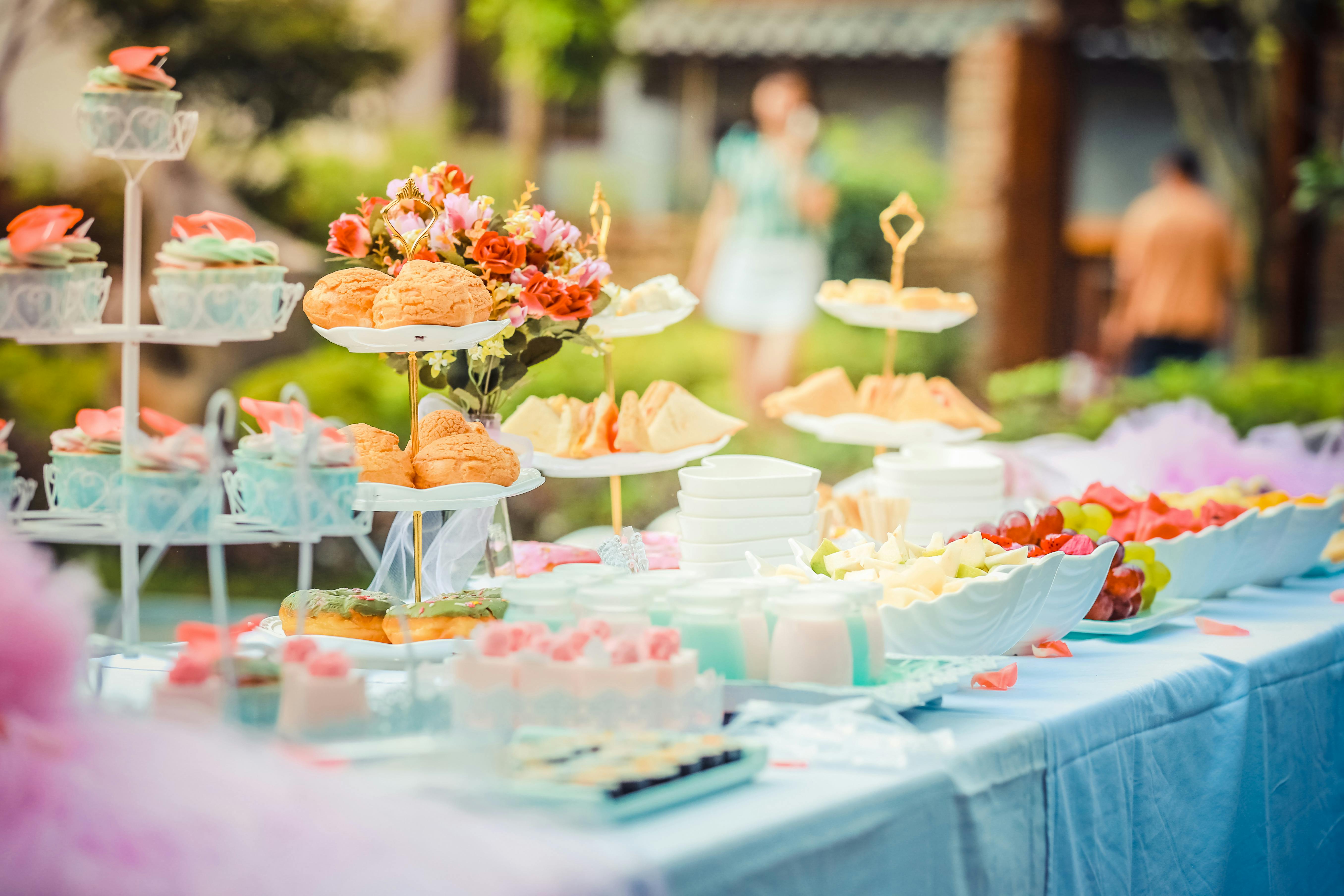 Piedmont, CA - Benefits of Hiring a Catering Company for East Bay Events