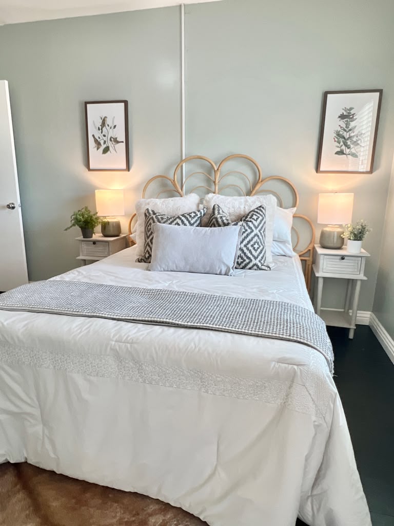 Los Angeles, CA - How a Home Staging Company Staged a Small ADU Guest Bedroom