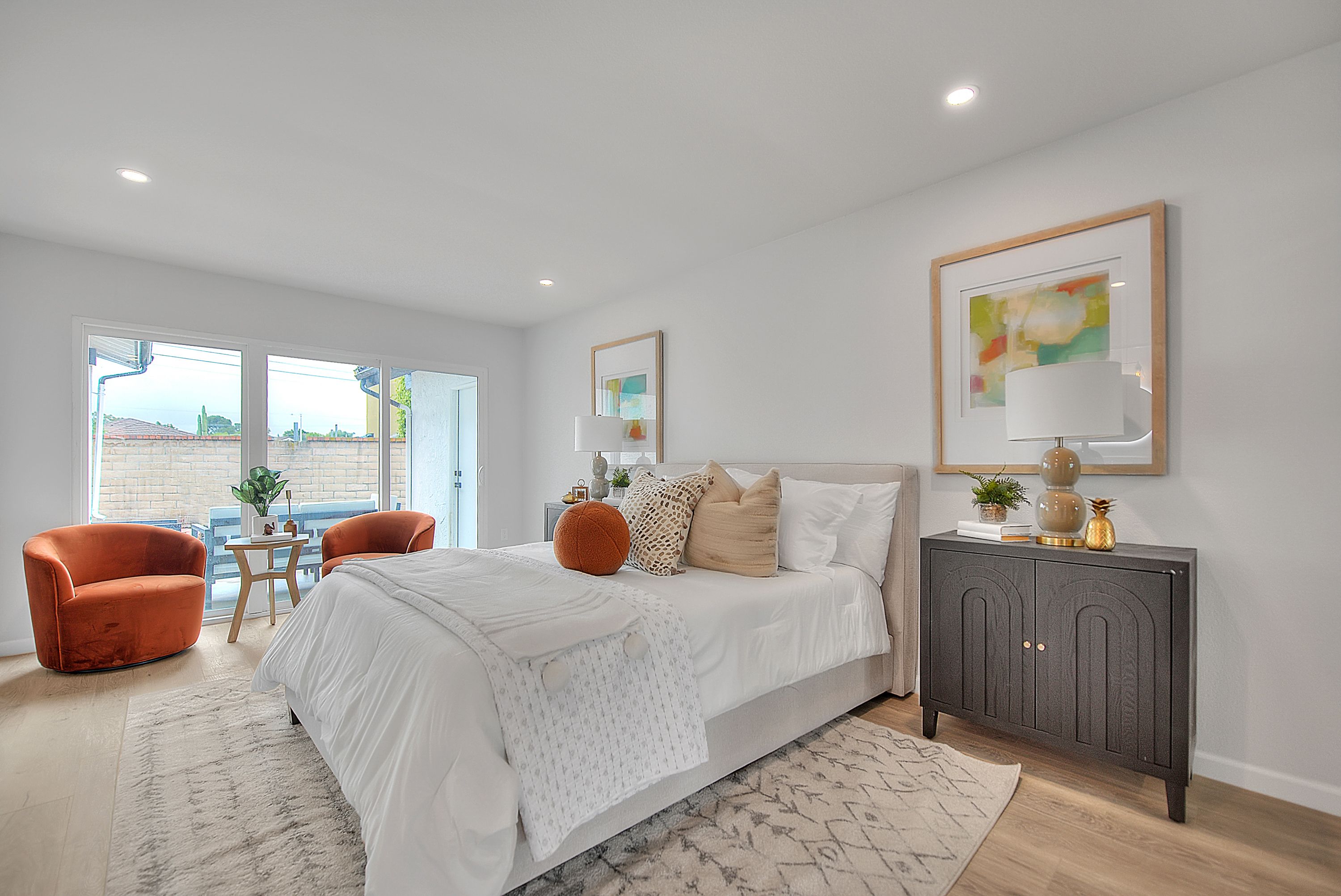 Los Angeles, CA — Can White Luxury Staging Work in Naturally Bright Bedrooms?