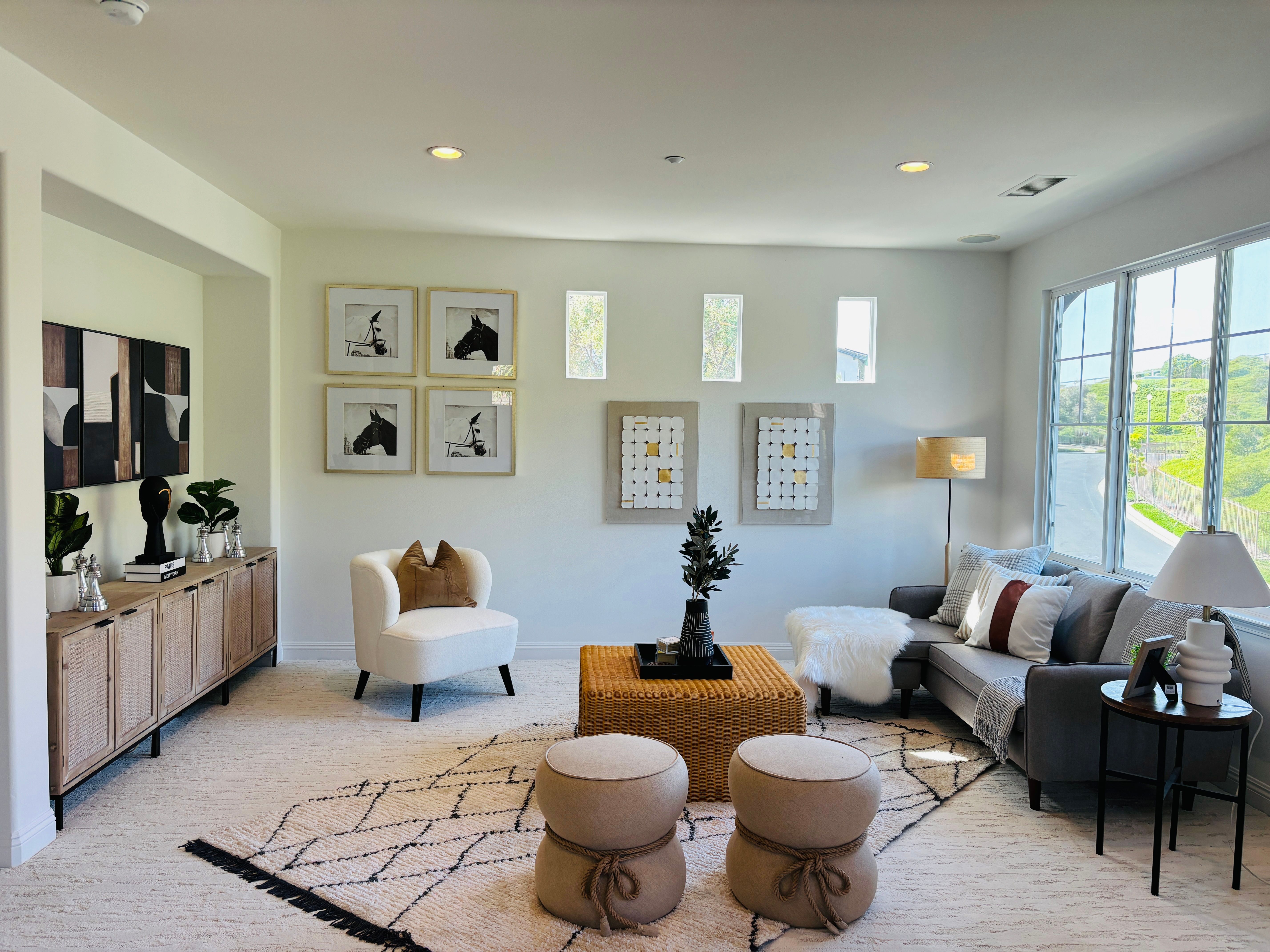 Los Angeles, CA How Can Natural Textures Add Warmth to Glass and Metal Finishes?