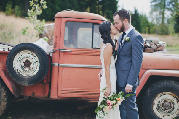 portland oregon wedding engagement photography-91