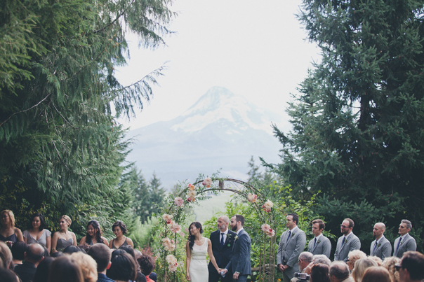portland oregon wedding engagement photography-95