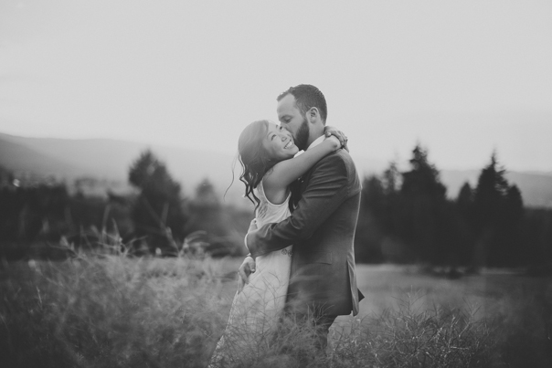 portland oregon wedding engagement photography-96