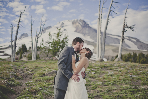portland_oregon_wedding_photography_timberline_lodge_S_J-66