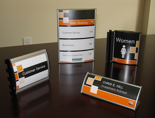 Raleigh, NC - Cubicle Signs and Modular Frame Vista Signs | Sign Company