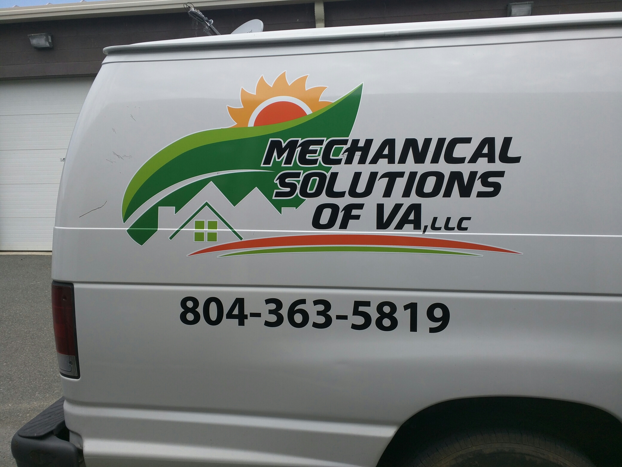 Rockville, VA - Tailor Made Vehicle Graphics for Mechanical Solutions of VA