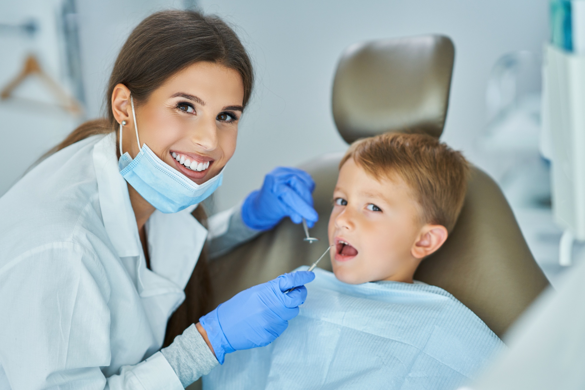 Oakland, CA – How Dental Hygienist Ensures Comfort During Mobile Appointments