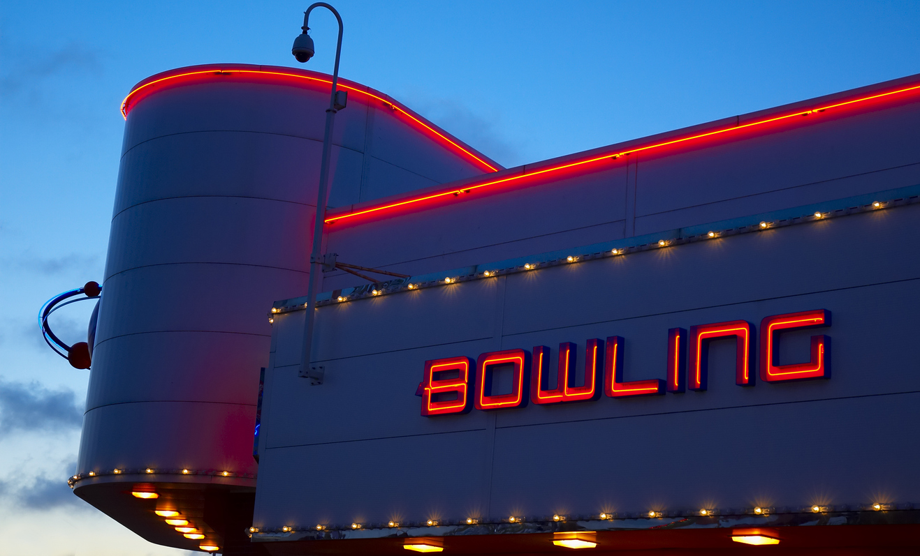 Pleasanton, CA - Shop Discusses Mistakes to Avoid When Choosing Commercial Signs