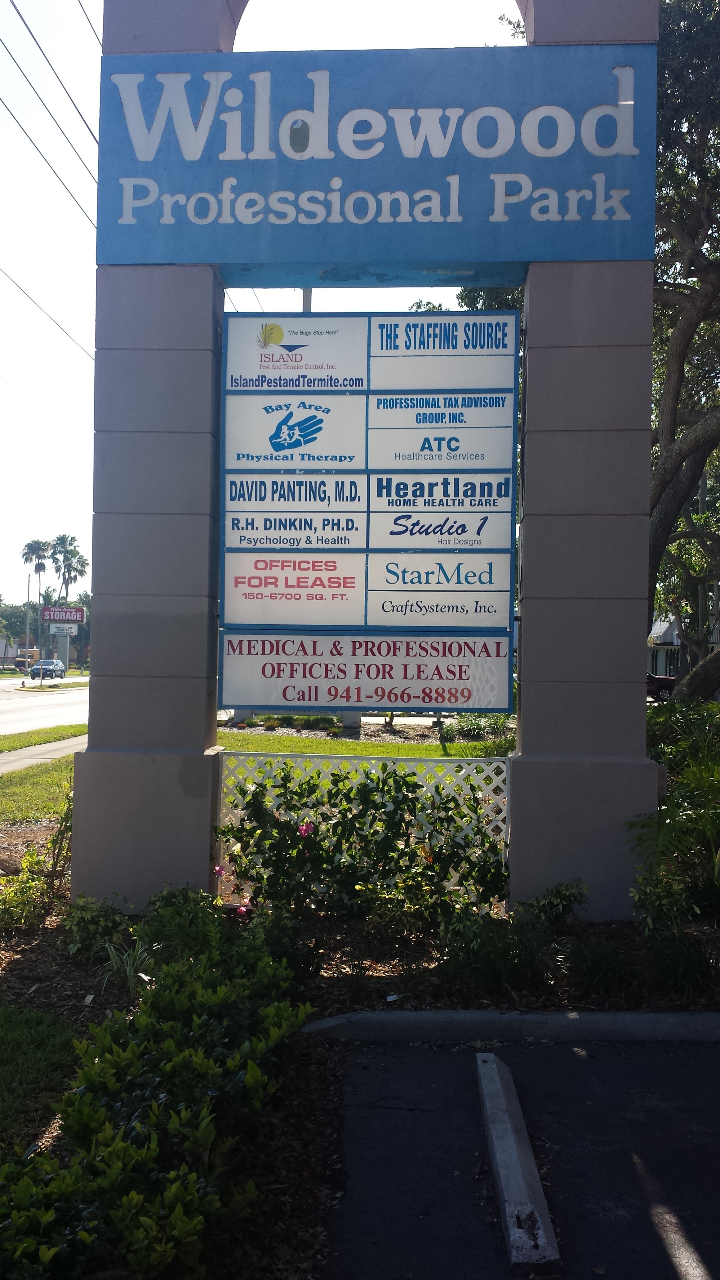 Use backdrops to enhance your holiday event in Sarasota or Bradenton, FL