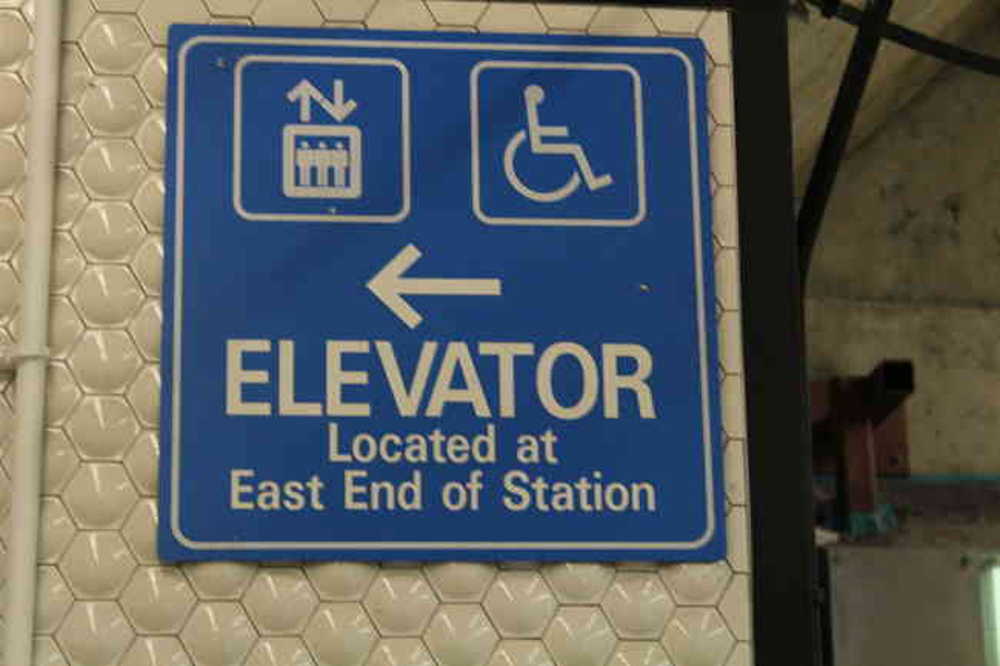 Mesa, AZ - Types of Custom Signs for Office Buildings from a Sign Company