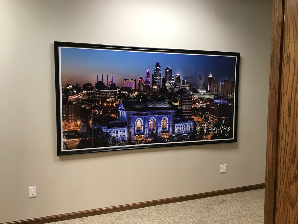 High-Resolution Office Prints in Olathe KS Shine for Technology Company!