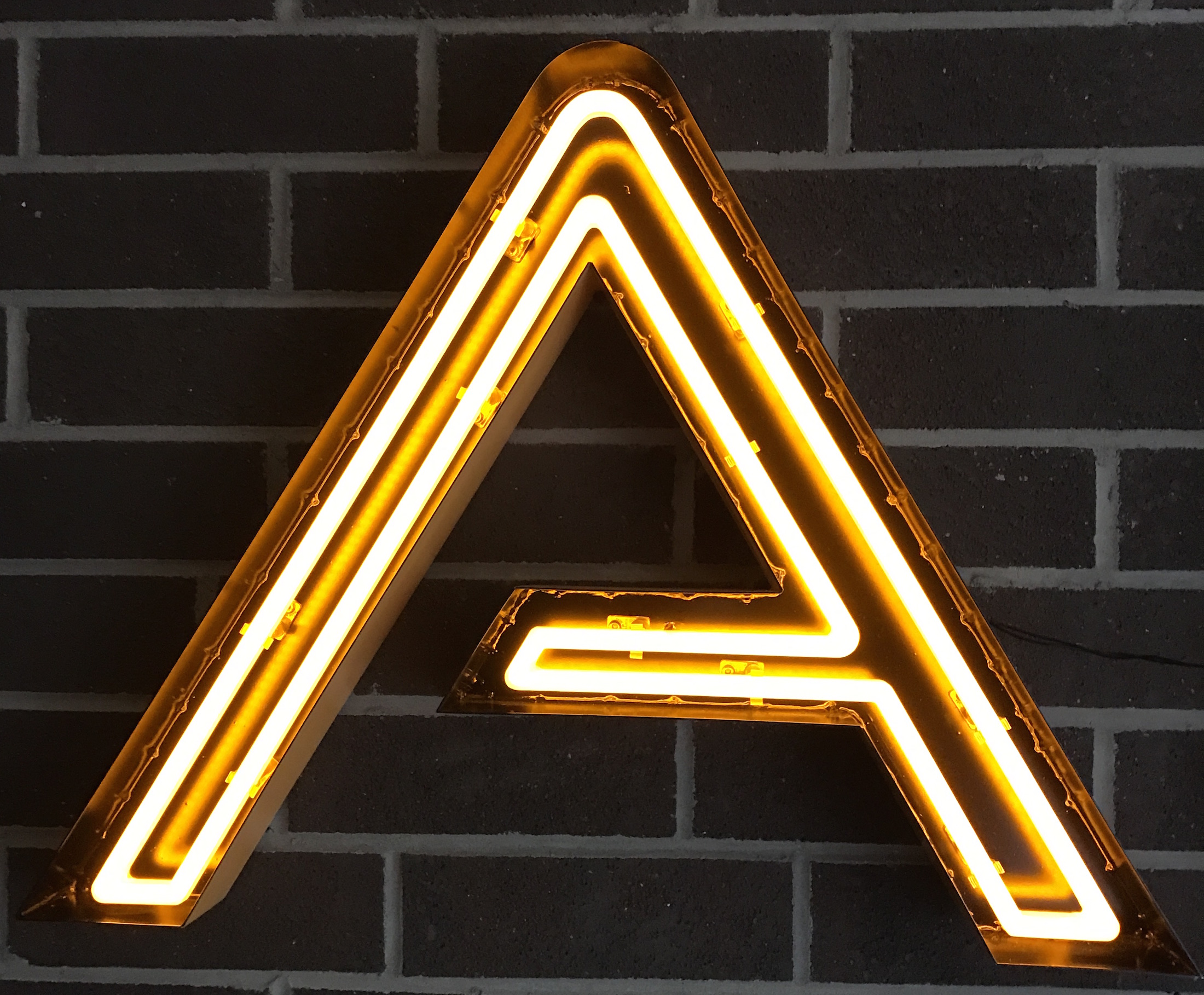 Snohomish WA -  Neon Replacement Signs by Manifest Sign | Signage News