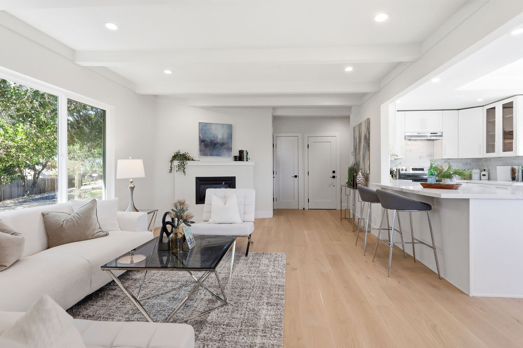 South San Francisco, CA - Duplex Staging Tips for Selling Multi-Unit Homes Fast?
