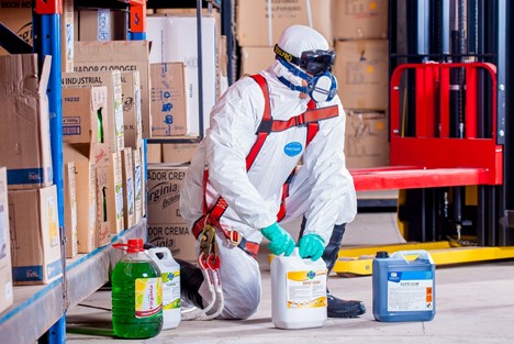 Using the right tools and equipment for cleanup