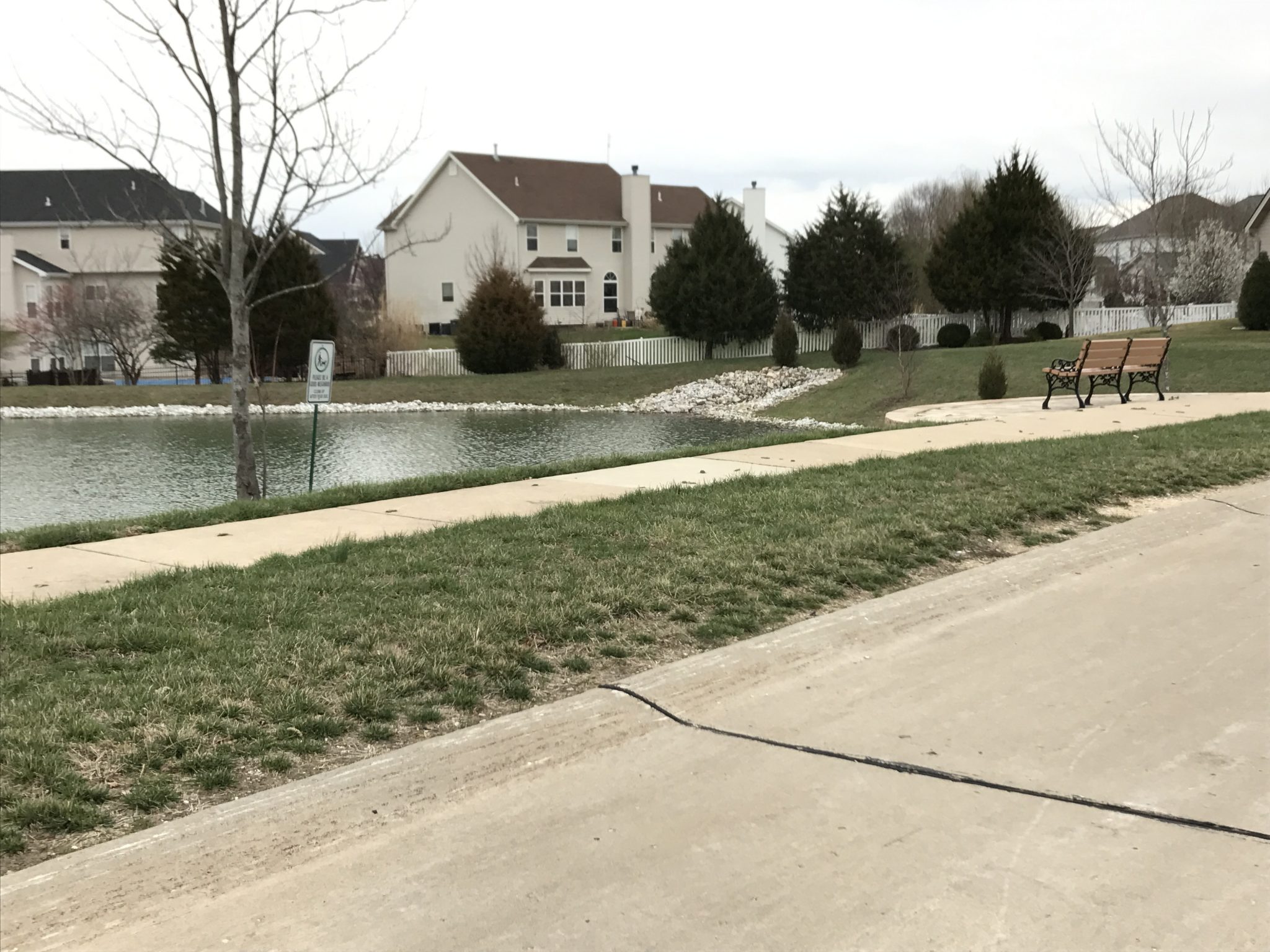 St. Charles, MO – Barrington Lake Estates Receives Post and Panel Sign