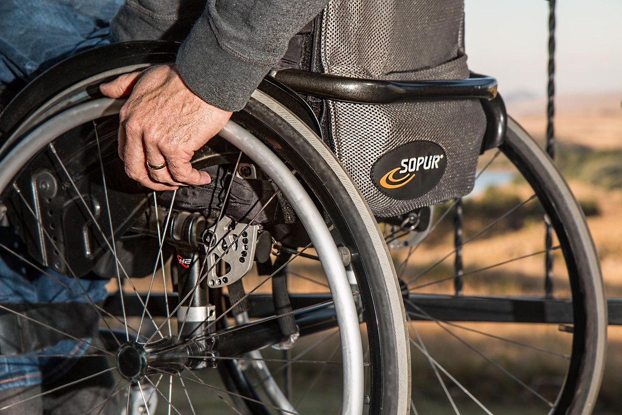 Sun Lakes, AZ - How Can You Relieve Shoulder Impingement Pain Without Surgery?