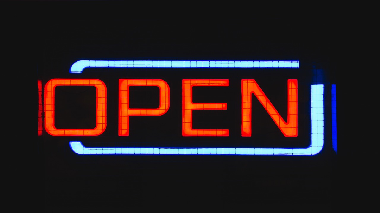 Sign Education - Using Sign Promotions to Herald the Holiday | Signage