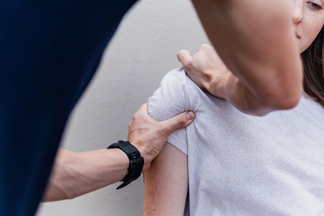 Tucson, AZ - Which Orthopedic Clinic Treats Shoulder Injuries and Stiffness?