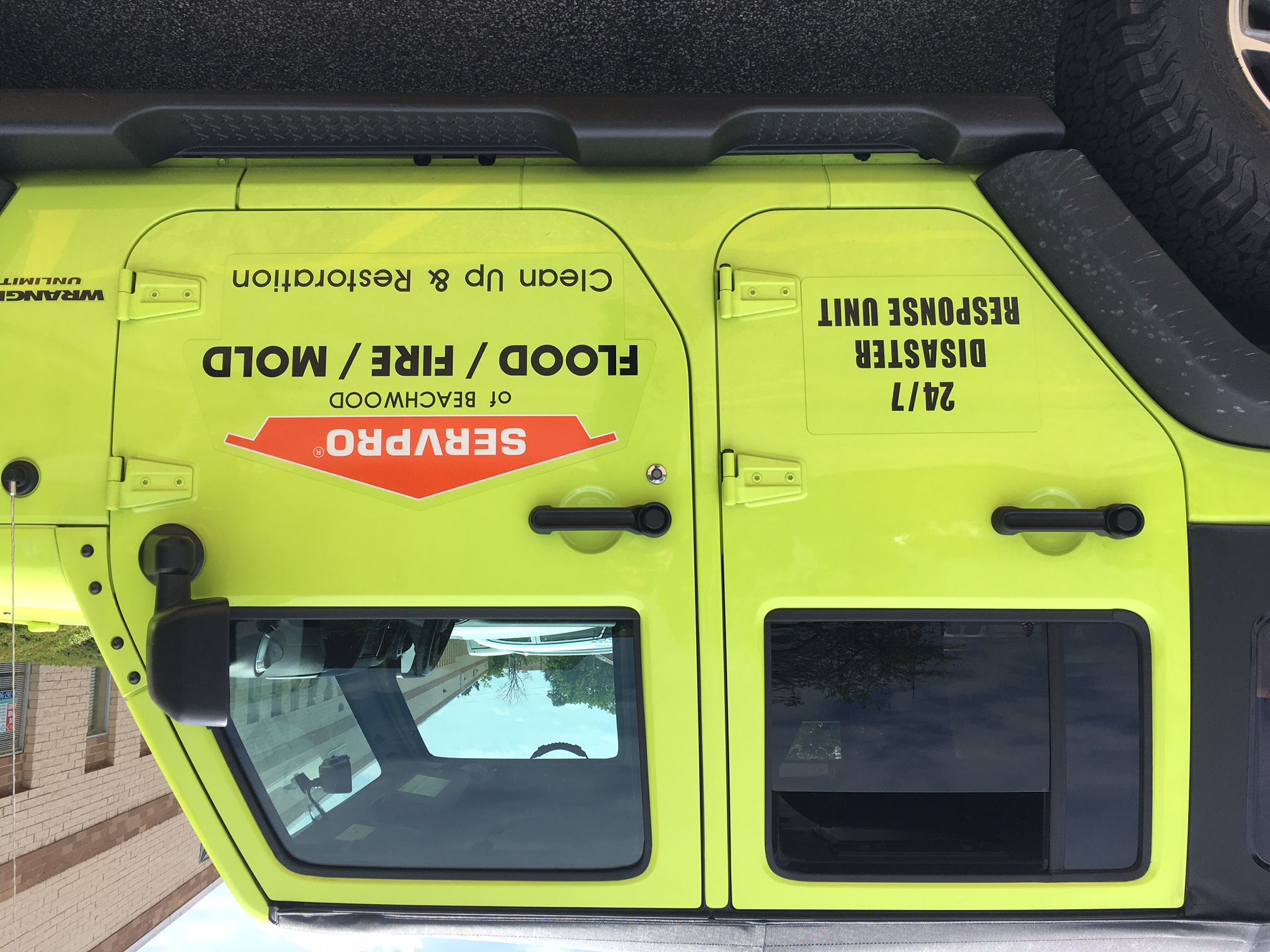 Multiple Advertising Formats on Vehicles - Beachwood, Ohio | Signage News