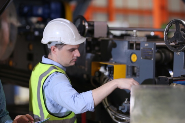 West Palm Beach, FL - Business Coach Offers Valuation Services for Manufacturers