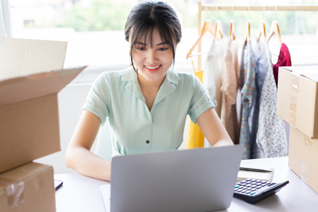 Fort Lauderdale, FL - Business Coach Offers Customer Service Training Services