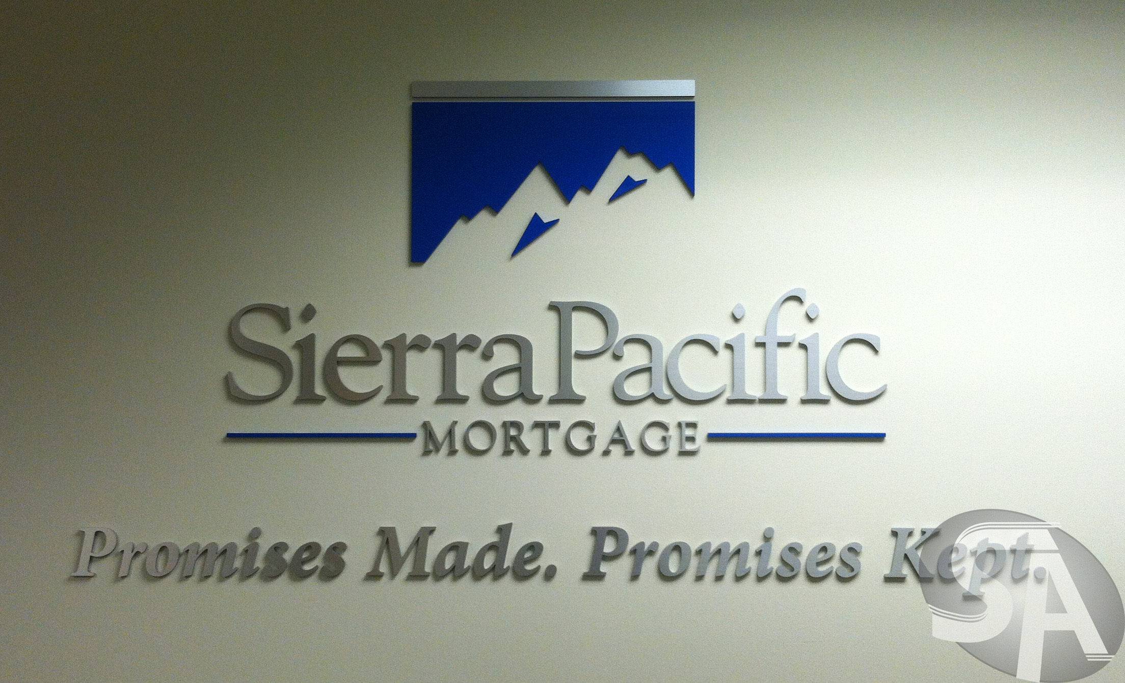 interior-dimensional-letters-branding