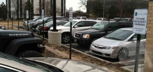 custom-parking-signs-chicagoland-northbrook-lombard-elmhurst-wheaton-il