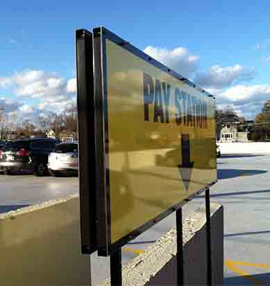 custom-parking-paystation-sign