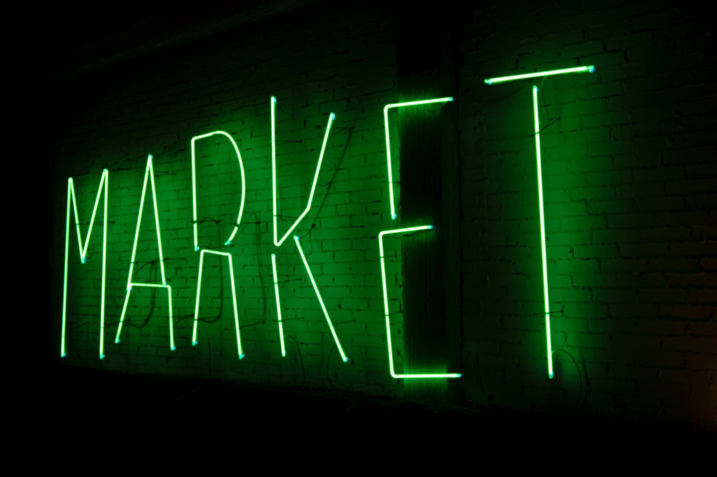 Woodinville, WA - Custom Reverse Lighted Neon Signs for Restaurants & Cafes