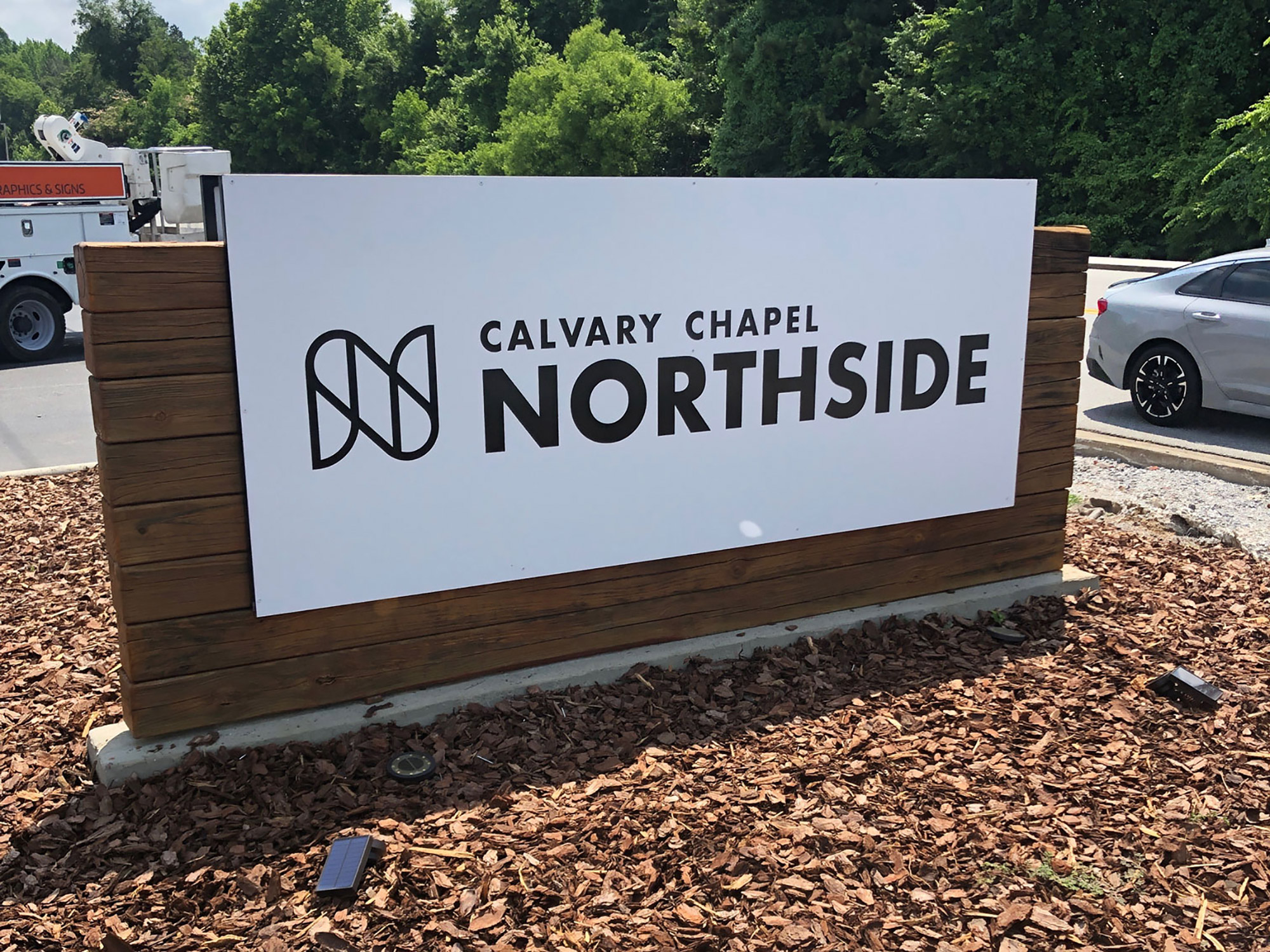Woodstock, GA - Local Sign Company Offers Custom Monument Signs for Schools