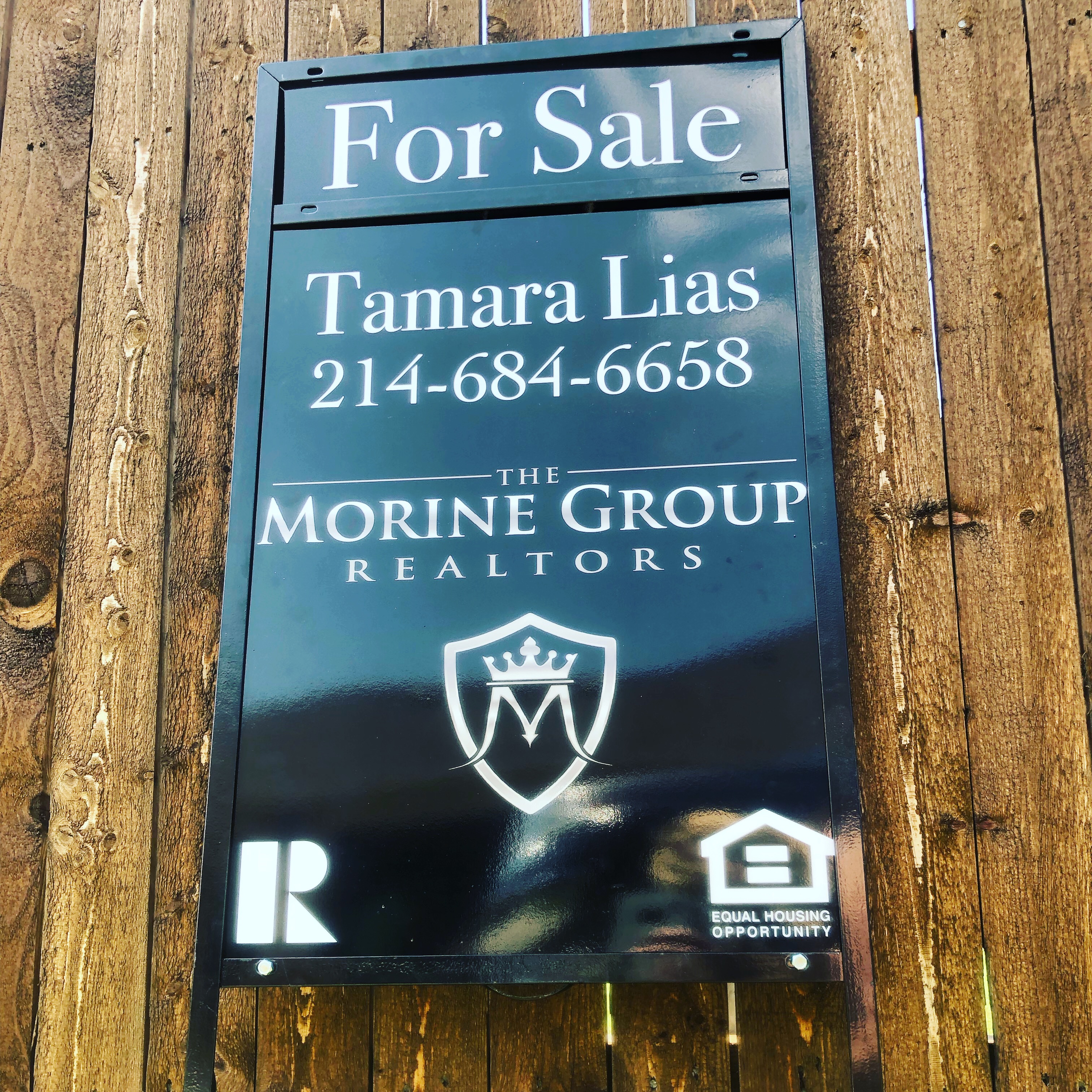 Wylie, TX - Custom Real Estate Signs, Banners, Table Covers to Build Your Brand